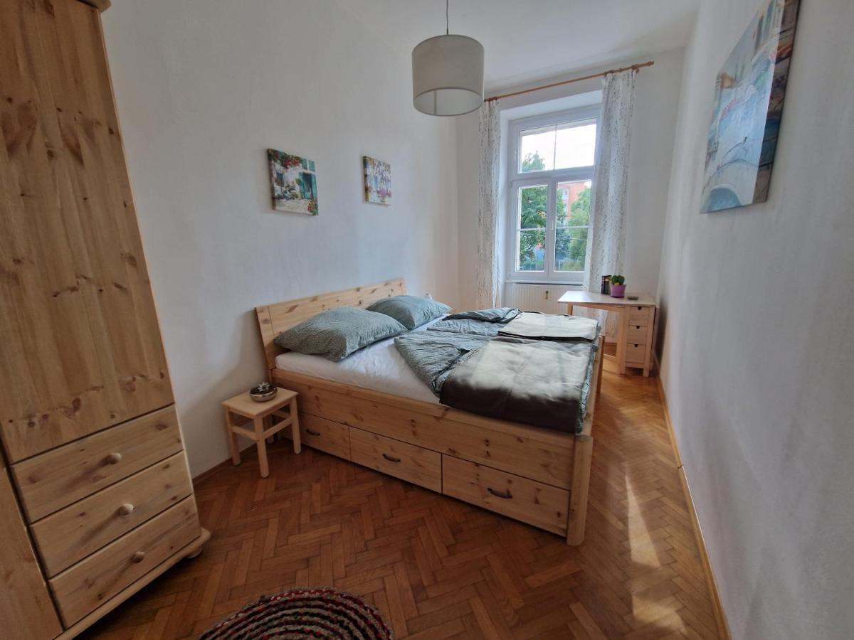 Entzueckendes Apartment Im Zentrum グラーツ エクステリア 写真